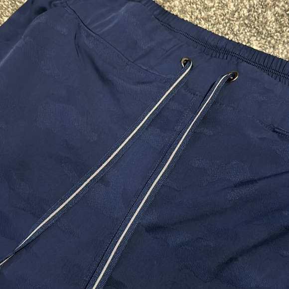 Large women’s healing hands scrub pants - Picture 3 of 5